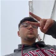 Soy estudiante del un grado superior, estuve dos años en la carrera de matemáticas. Mi objetivo era graduarme y ser profesor de esa materia, ahora tengo otras aspiraciones pero mi objetivo siempre ha sido ayudar y darme a los demasm